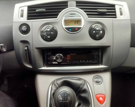 Рено Сценик, объемом двигателя 1.6 л и пробегом 190 тыс. км за 5000 $, фото 2 на Automoto.ua