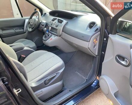 Рено Сценік, об'ємом двигуна 1.6 л та пробігом 210 тис. км за 5590 $, фото 40 на Automoto.ua