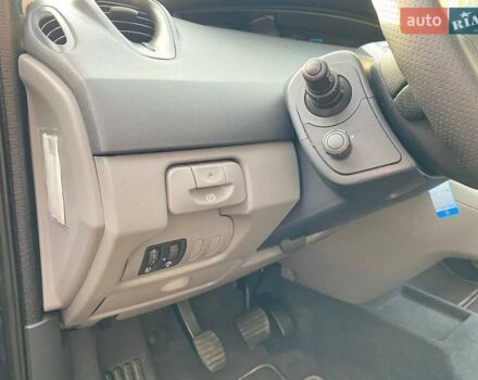 Рено Сценік, об'ємом двигуна 1.6 л та пробігом 210 тис. км за 5590 $, фото 23 на Automoto.ua