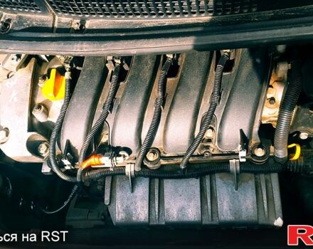 Рено Сценік, об'ємом двигуна 2 л та пробігом 101 тис. км за 7000 $, фото 11 на Automoto.ua