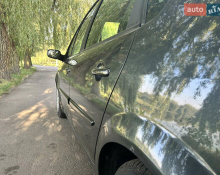 Рено Сценик, объемом двигателя 1.6 л и пробегом 167 тыс. км за 4699 $, фото 9 на Automoto.ua