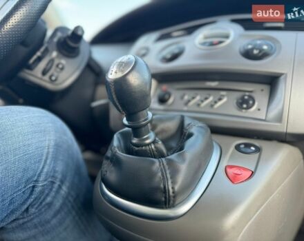 Рено Сценик, объемом двигателя 1.6 л и пробегом 165 тыс. км за 6500 $, фото 43 на Automoto.ua