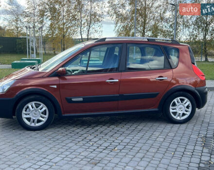Рено Сценик, объемом двигателя 1.6 л и пробегом 250 тыс. км за 6100 $, фото 1 на Automoto.ua