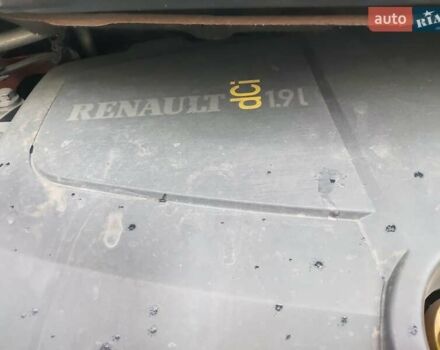 Рено Сценик, объемом двигателя 1.87 л и пробегом 206 тыс. км за 7000 $, фото 15 на Automoto.ua