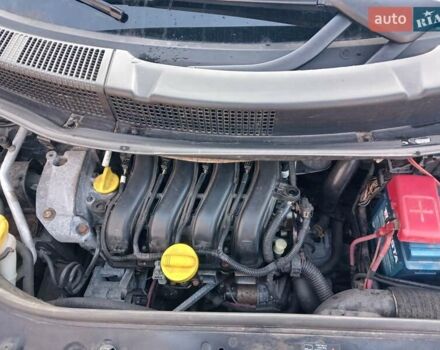 Рено Сценик, объемом двигателя 1.6 л и пробегом 234 тыс. км за 5500 $, фото 17 на Automoto.ua