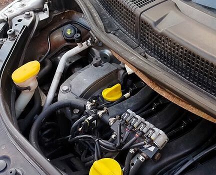 Рено Сценик, объемом двигателя 1.6 л и пробегом 239 тыс. км за 5750 $, фото 11 на Automoto.ua