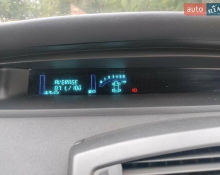 Рено Сценик, объемом двигателя 1.87 л и пробегом 206 тыс. км за 7000 $, фото 9 на Automoto.ua
