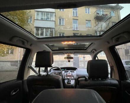 Рено Сценик, объемом двигателя 0 л и пробегом 290 тыс. км за 5400 $, фото 13 на Automoto.ua