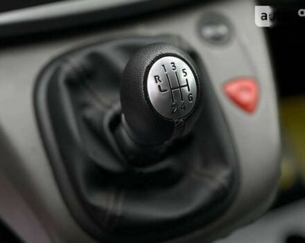 Рено Сценик, объемом двигателя 1.5 л и пробегом 250 тыс. км за 6200 $, фото 15 на Automoto.ua