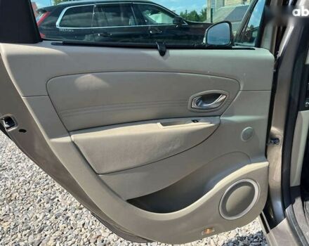 Рено Сценик, объемом двигателя 1.9 л и пробегом 353 тыс. км за 6500 $, фото 14 на Automoto.ua