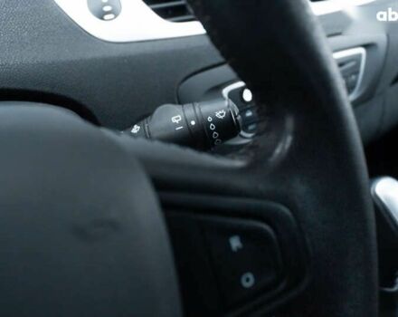 Рено Сценик, объемом двигателя 2 л и пробегом 130 тыс. км за 8200 $, фото 27 на Automoto.ua