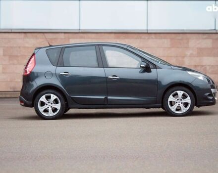 Рено Сценик, объемом двигателя 2 л и пробегом 130 тыс. км за 8200 $, фото 1 на Automoto.ua