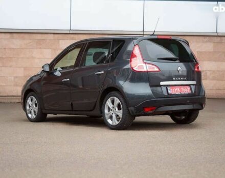 Рено Сценик, объемом двигателя 2 л и пробегом 130 тыс. км за 8200 $, фото 4 на Automoto.ua