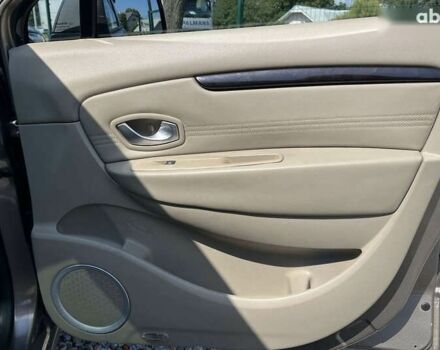 Рено Сценик, объемом двигателя 1.9 л и пробегом 353 тыс. км за 6500 $, фото 21 на Automoto.ua