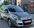 Рено Сценик, объемом двигателя 0 л и пробегом 230 тыс. км за 6200 $, фото 1 на Automoto.ua
