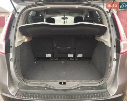 Рено Сценик, объемом двигателя 1.5 л и пробегом 238 тыс. км за 7000 $, фото 8 на Automoto.ua