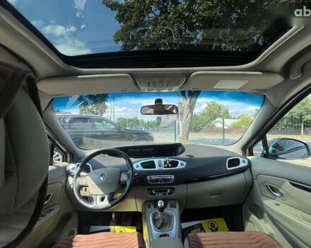 Рено Сценик, объемом двигателя 1.9 л и пробегом 353 тыс. км за 6500 $, фото 19 на Automoto.ua