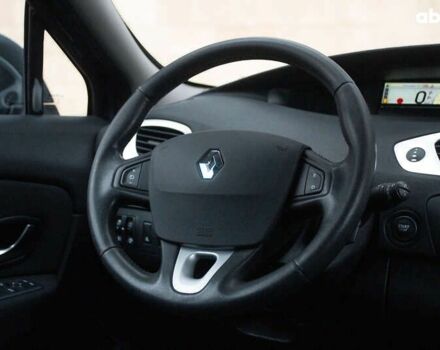 Рено Сценик, объемом двигателя 2 л и пробегом 130 тыс. км за 8200 $, фото 17 на Automoto.ua