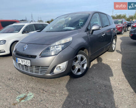 Рено Сценик, объемом двигателя 1.87 л и пробегом 200 тыс. км за 7500 $, фото 1 на Automoto.ua