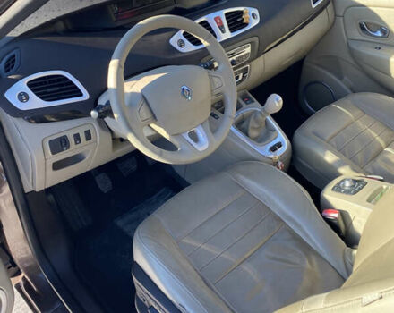 Рено Сценік, об'ємом двигуна 1.98 л та пробігом 201 тис. км за 8400 $, фото 15 на Automoto.ua