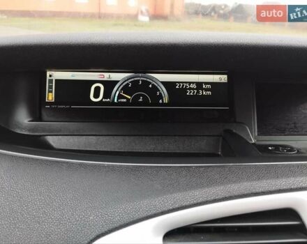 Рено Сценик, объемом двигателя 1.5 л и пробегом 277 тыс. км за 5950 $, фото 16 на Automoto.ua