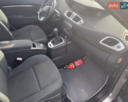 Рено Сценик, объемом двигателя 1.87 л и пробегом 200 тыс. км за 7500 $, фото 31 на Automoto.ua