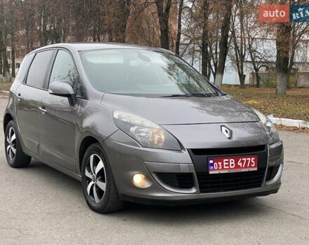 Рено Сценік, об'ємом двигуна 1.6 л та пробігом 196 тис. км за 7800 $, фото 5 на Automoto.ua