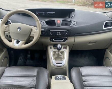 Рено Сценік, об'ємом двигуна 1.6 л та пробігом 196 тис. км за 7800 $, фото 13 на Automoto.ua