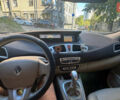 Рено Сценик 2010 в Киеве на Automoto.ua Рено Сценик, объемом двигателя 1.5 л и пробегом 280 тыс. км за 8000 $, фото 18 на Automoto.ua