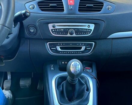 Рено Сценик 2010 в Харькове на Automoto.ua Рено Сценик, объемом двигателя 1.4 л и пробегом 241 тыс. км за 6100 $, фото 4 на Automoto.ua