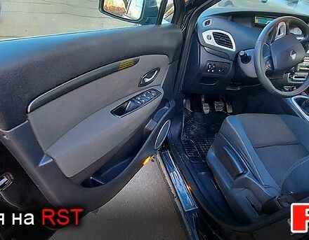 Рено Сценик, объемом двигателя 15 л и пробегом 215 тыс. км за 7950 $, фото 5 на Automoto.ua