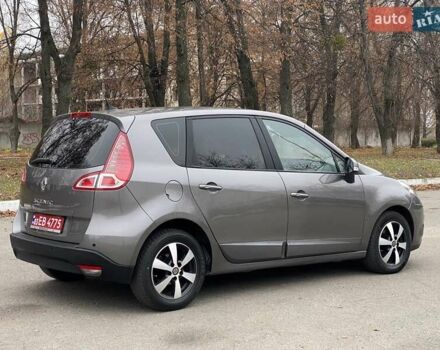 Рено Сценік, об'ємом двигуна 1.6 л та пробігом 196 тис. км за 7800 $, фото 4 на Automoto.ua