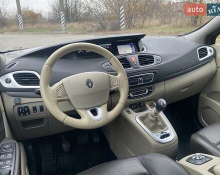 Рено Сценік, об'ємом двигуна 1.6 л та пробігом 196 тис. км за 7800 $, фото 11 на Automoto.ua