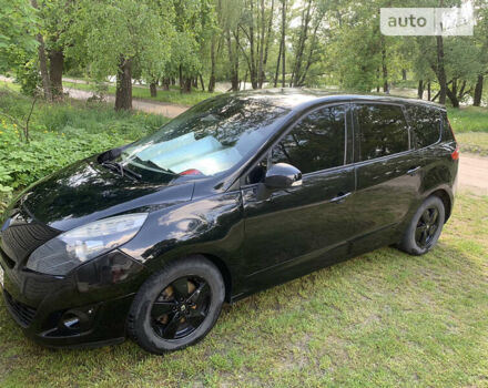 Рено Сценік, об'ємом двигуна 1.9 л та пробігом 237 тис. км за 7600 $, фото 12 на Automoto.ua