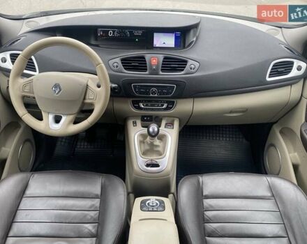 Рено Сценік, об'ємом двигуна 1.6 л та пробігом 196 тис. км за 7800 $, фото 12 на Automoto.ua