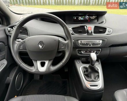 Рено Сценик, объемом двигателя 1.5 л и пробегом 153 тыс. км за 7999 $, фото 14 на Automoto.ua