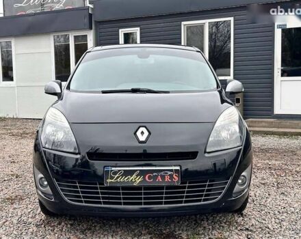 Рено Сценик, объемом двигателя 0 л и пробегом 215 тыс. км за 7400 $, фото 1 на Automoto.ua