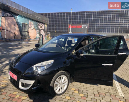 Рено Сценик, объемом двигателя 1.6 л и пробегом 248 тыс. км за 8300 $, фото 69 на Automoto.ua