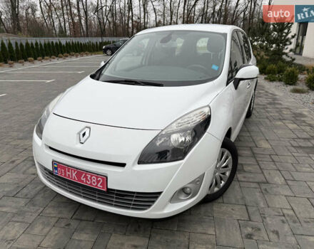 Рено Сценик, объемом двигателя 1.5 л и пробегом 257 тыс. км за 6999 $, фото 1 на Automoto.ua