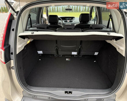 Рено Сценик, объемом двигателя 1.5 л и пробегом 153 тыс. км за 7999 $, фото 18 на Automoto.ua