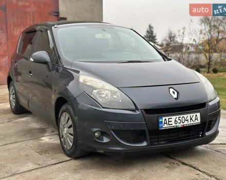 Рено Сценик, объемом двигателя 1.5 л и пробегом 346 тыс. км за 5900 $, фото 5 на Automoto.ua