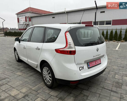 Рено Сценик, объемом двигателя 1.5 л и пробегом 257 тыс. км за 6999 $, фото 13 на Automoto.ua