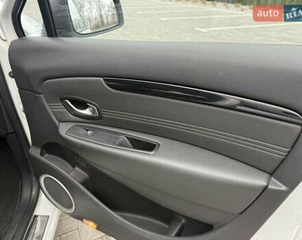 Рено Сценик, объемом двигателя 1.5 л и пробегом 257 тыс. км за 6999 $, фото 30 на Automoto.ua