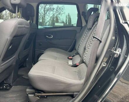 Рено Сценик, объемом двигателя 0 л и пробегом 215 тыс. км за 7400 $, фото 26 на Automoto.ua