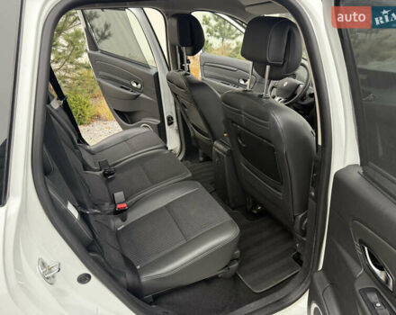 Рено Сценик, объемом двигателя 1.5 л и пробегом 257 тыс. км за 6999 $, фото 32 на Automoto.ua