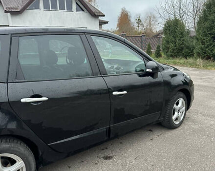 Рено Сценик 2011 в Ровно на Automoto.ua Рено Сценик, объемом двигателя 1.4 л и пробегом 146 тыс. км за 6300 $, фото 7 на Automoto.ua