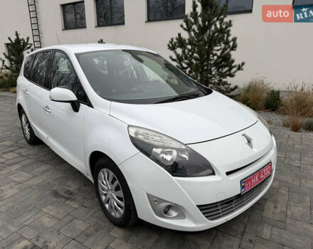 Рено Сценик, объемом двигателя 1.5 л и пробегом 257 тыс. км за 6999 $, фото 5 на Automoto.ua