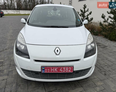 Рено Сценик, объемом двигателя 1.5 л и пробегом 257 тыс. км за 6999 $, фото 2 на Automoto.ua