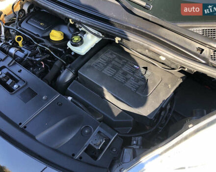 Рено Сценик, объемом двигателя 1.6 л и пробегом 248 тыс. км за 8300 $, фото 67 на Automoto.ua