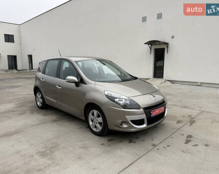 Рено Сценик, объемом двигателя 1.5 л и пробегом 153 тыс. км за 7999 $, фото 3 на Automoto.ua